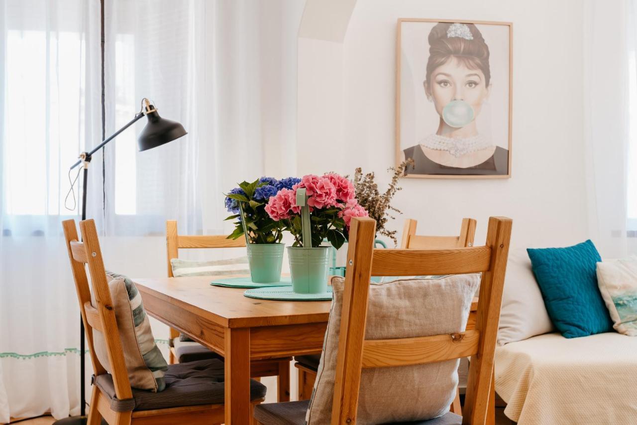 Nomad Dreams N2 Apartment